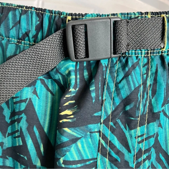 Columbia Belted OmniShade 8” Inseam Swim‎ Trunks. Size Large. - Picture 4 of 10